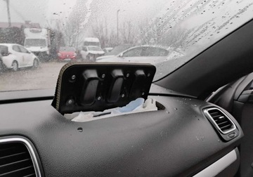 Volkswagen Scirocco III 2008 Volkswagen Scirocco 2008r, 2.0Benzyna. Uszkodzony prawy przod i lewy bok., zdjęcie 14