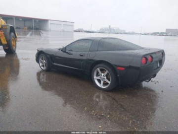 Chevrolet Corvette C5 2002 Chevrolet Corvette Coupe 2002 5.7 Benzyna 350KM, zdjęcie 2