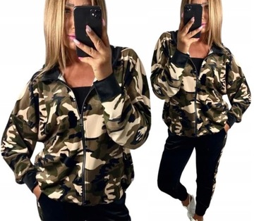WELUROWY DRES Z KAPTUREM roz. 52