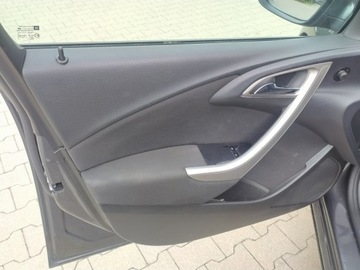 Opel Astra J Hatchback 5d 1.6 Twinport ECOTEC 115KM 2011 Opel Astra 1,6 115 KM ,Salon Polska, zdjęcie 8