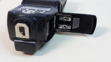 Вспышка YONGNUO SPEEDLITE YH560 IV