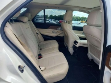 Mercedes GLE V167 2021 Mercedes-Benz GLE 450 4matic 2021 3.0 Benzyna 335KM, zdjęcie 10