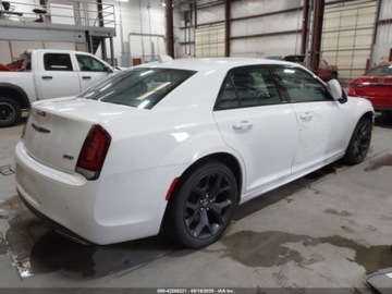 Chrysler 300C II 2022 Chrysler 300 TOURING L 2022, od ubezpieczalni 3.6 Benzyna 292KM, zdjęcie 4