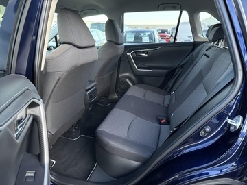 Toyota RAV4 V SUV Facelifting 2.5 Hybrid Dynamic Force 222KM 2023 Toyota RAV4 2.5 Hybrid Comfort 4x4 V (2018-) 2.5 H, zdjęcie 13