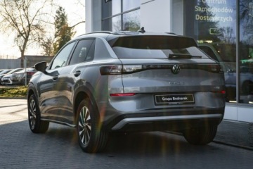 Volkswagen T-Roc I SUV Facelifting 1.5 TSI ACT 150KM 2026 Volkswagen T-Roc Life 1.5 eTSI 150 KM DSG -, zdjęcie 8