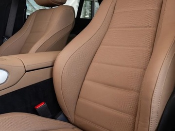 Mercedes GLE V167 SUV Facelifting 3.0 450d 367KM 2025 MERCEDES-BENZ GLE 450 d 4-Matic AMG Line 3.0 (367KM) 2025, zdjęcie 7
