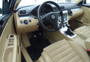 Volkswagen Passat B6 Variant 1.9 TDI PDE 105KM 2007 Volkswagen Passat 1.9tdi,klima,zadbany,oplacony 1.9 Diesel 105KM, zdjęcie 2