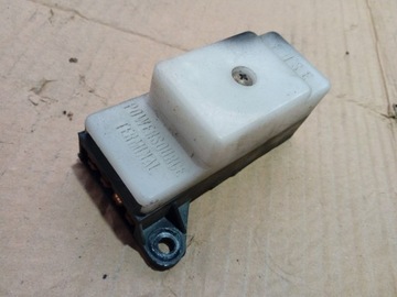 SUZUKI GSXF 750 600 КОНТАКТОР БЛОКА ПРЕДОХРАНИТЕЛЕЙ Предохранитель gsx-f