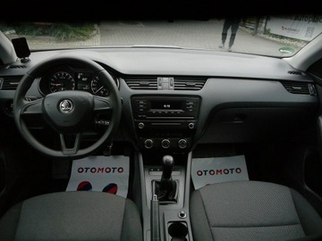Skoda Octavia III Kombi 1.6 TDI CR DPF 105KM 2015 Škoda Octavia Skoda Octavia 1.6tdi ASO, zdjęcie 18