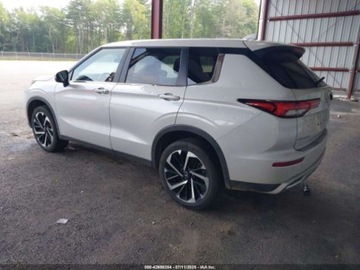 Mitsubishi Outlander III 2024 Mitsubishi Outlander SE S-Awc 2024 2.5l 2.5 Benzyna 181KM, zdjęcie 3