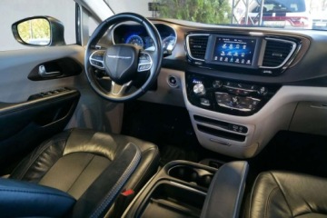 Chrysler Pacifica II 3.6 V6 291KM 2018 Chrysler Pacifica 3.6L V6 291KM StowN Go Kamera MenuPL Keyless BlindSpot, zdjęcie 16