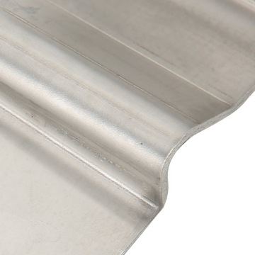 Стальной кронштейн автомобильной антенны УВЧ со стороны пассажира