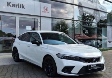 Honda Civic XII Hatchback 2.0 i-MMD 184KM 2024 Honda Civic Honda Civic 2.0 IMMD Sport BSI CVT Dealer Honda Karlik Pozn
