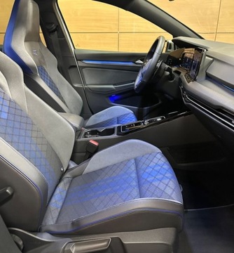 Volkswagen Golf VIII R 2.0 TSI 320KM 2022 Volkswagen Golf R Salon Polska Rej 2023r.FV23 R-CARS Warszawa 2.0 Benzyna, zdjęcie 9