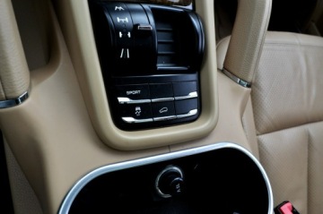 Porsche Cayenne II SUV 3.0 Diesel 245KM 2013 Porsche Cayenne 3.0TDI 245KM Panorama Skóra Navi, zdjęcie 23
