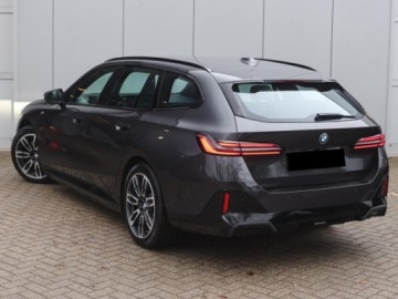 BMW Seria 5 G90-91 2026 BMW Seria 5 Touring 520i Sport Combi 2.0 (208KM) 2026, zdjęcie 2