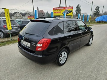 Skoda Fabia II Kombi Facelifting 1.2 HTP 70KM 2013 Škoda Fabia Skoda Fabia Opłacona Zdrowa Zadbana, zdjęcie 3