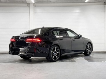 BMW Seria 5 G90-91 2025 BMW Seria 5 530e xDrive M Sport 2.0 299KM, zdjęcie 3