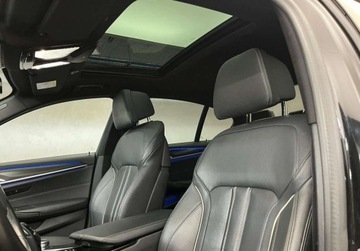 BMW Seria 5 G30-G31 Limuzyna Facelifting 3.0 530d 286KM 2023 BMW Seria 5 530d xDrive, M Pakiet, Hak, Gwarancja, Faktura 23, Bezwypadkowy, zdjęcie 18