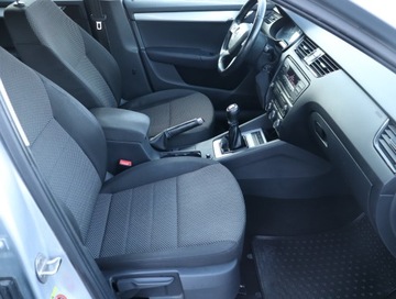 Skoda Octavia III Liftback 1.4 TSI 140KM 2013 Skoda Octavia 1.4 TSI, Salon Polska, Serwis ASO, zdjęcie 8