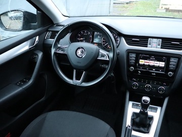 Skoda Octavia III Liftback 1.8 TSI 180KM 2015 Skoda Octavia 1.8 TSI, Salon Polska, Navi, Xenon, zdjęcie 6