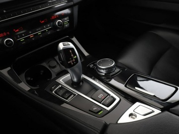 BMW Seria 5 F10-F11 Touring Facelifting 525d 218KM 2016 BMW 525 Automat skóra bi-xenon czujniki, zdjęcie 27