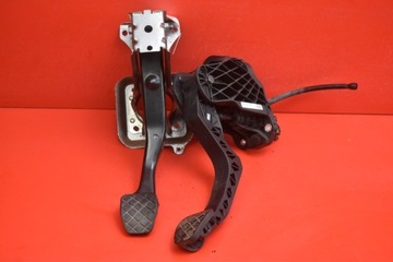 PEDAŁ PEDAŁY SPRZĘGŁO HAMULEC EU SKODA OCTAVIA II