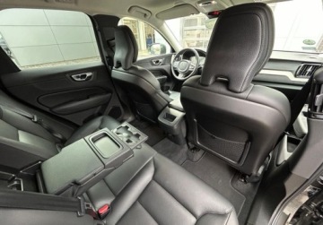 Volvo XC60 II 2020 Volvo XC 60 Momentum Pro, ACC, Kamera cofania, GPS, Salon Polska 2.0 197KM, zdjęcie 7