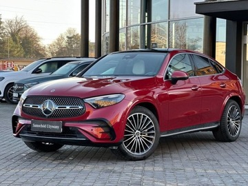 Mercedes GLC C254/X254 Coupe 2.0 220d 197KM 2024 Mercedes-Benz GLC 220 d 4 MATIC Coupe AMGPremium PlusBurmesterJasne Wnetrze