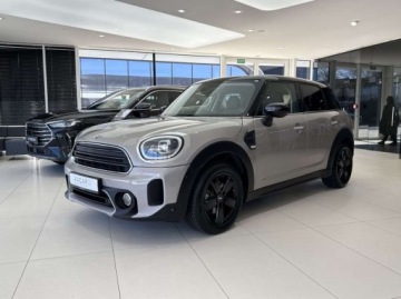 Mini Countryman F60 Crossover Facelifting 1.5  136KM 2023 MINI Countryman Cooper Classic Panorama CarPlayAndroid ACC Kamera cofa