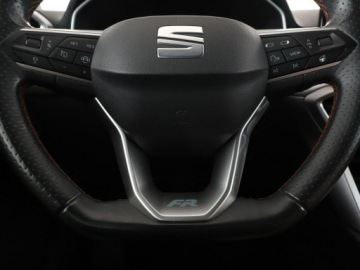 Seat Leon III Hatchback Facelifting 1.5 EcoTSI 150KM 2020 Seat Leon FR automat virtual mHEV navi kamera ACC, zdjęcie 20