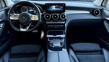 Mercedes GLC C253 SUV Facelifting 2.0 300d 245KM 2021 Mercedes GLC 300 AMG,4-Matic,Pneumatyka, zdjęcie 10
