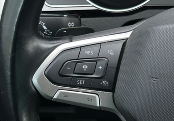 Volkswagen Passat B8 Limousine Facelifting 1.5 TSI EVO 150KM 2021 Volkswagen Passat Business Pakiety, ACC, Kamera, GPS, Podgrzewane fotele,, zdjęcie 19