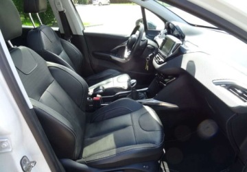 Peugeot 2008 I SUV 1.6 e-HDi 115KM 2013 Peugeot 2008 Bezwypadkowy Serwisowany 1-Wlasciciel Navi Panorama JBL Grz.F, zdjęcie 18