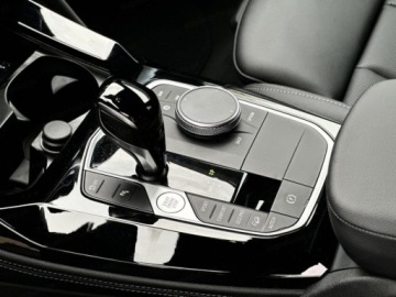 BMW X4 G02 SUV Facelifting 2.0 20d 190KM 2025 BMW X4 xDrive20d Sport Suv 2.0 (190KM) 2025, zdjęcie 13