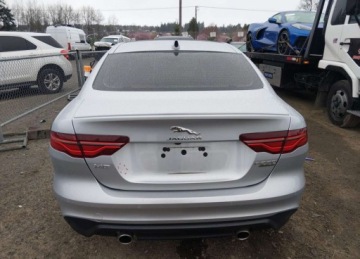 Jaguar XE 2020 Jaguar XE 2020r., S Awd Automatic, 2L, od ubezpieczalni 2.0 Benzyna 250KM, zdjęcie 8