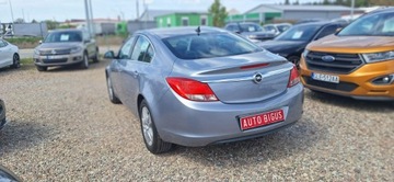 Opel Insignia I Sedan 1.8 Twinport ECOTEC 140KM 2009 Opel Insignia climatronic, zdjęcie 5