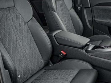 Audi Q5 II SUV Facelifting 2.0 40 TDI 204KM 2025 AUDI Q5 TDI quattro S line Suv 2.0 204KM 2025, zdjęcie 3