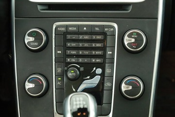 Volvo S60 II Sedan Facelifting 2.0 D4 DRIVE-E 190KM 2017 Volvo S60 D4, Salon Polska, 187 KM, Skóra, Xenon, zdjęcie 9