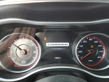 Dodge Charger VII 2015 Dodge Charger RT 2015 5.7l 5.7 Benzyna 370KM, zdjęcie 9