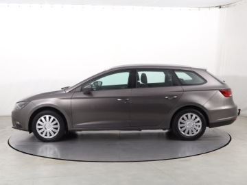 Seat Leon III ST 1.6 TDI CR 105KM 2015 Seat Leon 1.6 TDI, Salon Polska, Serwis ASO, zdjęcie 2