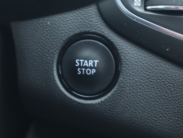 Renault Megane IV Hatchback 5d 1.6 SCe 114KM 2017 Renault Megane 1.6 SCe, Salon Polska, zdjęcie 12