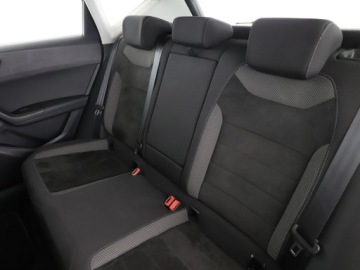 Seat Ateca SUV 1.5 EcoTSI 150KM 2018 Seat Ateca ACC blis DSG navi kamera webasto auto, zdjęcie 16