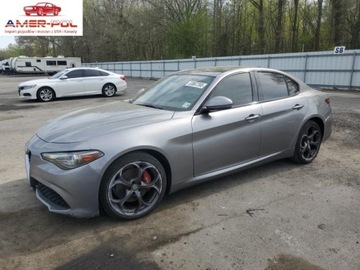 Alfa Romeo Giulia II Sedan Facelifting 2.0 Turbo 280KM 2020 Alfa Romeo Giulia TI 2020 2.0l od ubezpieczalni 2.0 Benzyna 280KM