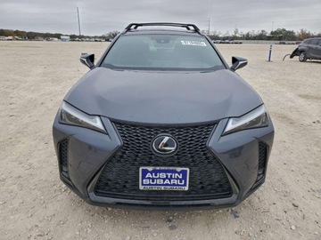 Lexus UX 2023 Lexus UX 250h Premium 2023 2.0 Hybryda 181KM, zdjęcie 5