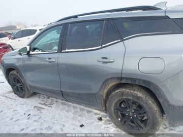  GMC Terrain 2024r., AT4, od ubezpieczalni 1.5 Benzyna 175KM, zdjęcie 3