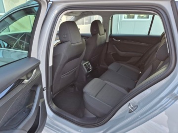 Skoda Octavia IV Scout 1.5 TSI ACT 150KM 2025 Skoda Octavia Edition 130 1.5 TSI manual Auto z pl, zdjęcie 9