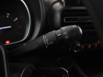 Citroen Berlingo III Osobowy M 1.2 PureTech 110KM 2019 Citroen Berlingo Navi Hak Czujniki parkowania, zdjęcie 30