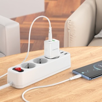 Borofone BN7 USB-A+USB-C QC3.0 3A PD 20W зарядное устройство