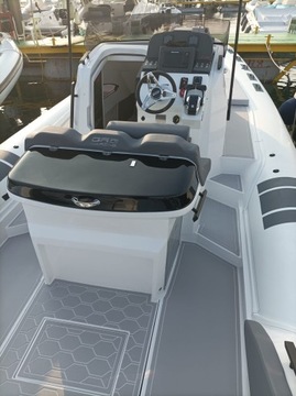 Новое RIB OROMARINE C35 премиум-класса -11,70м/24 чел., каюта, санузел раздельный.